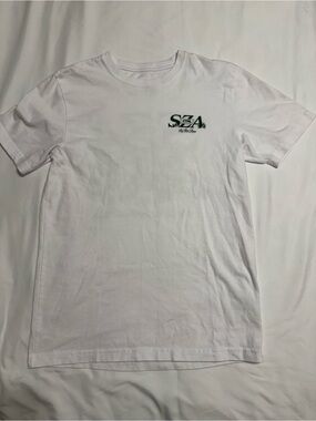 White Graphic Crewneck T-Shirt with Small Chest Logo